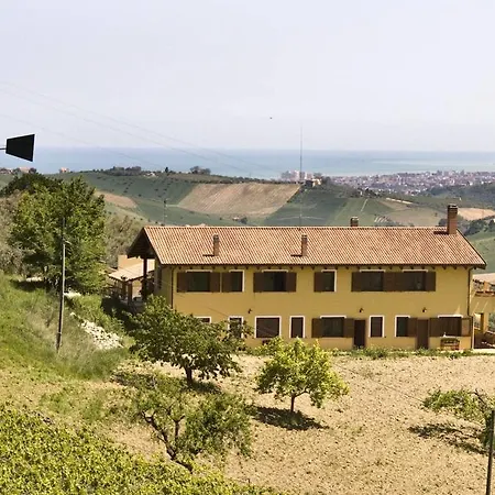 Bioagriturismo La Quercia Lantgård *